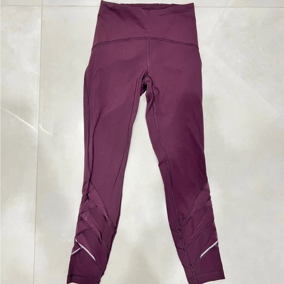 Lululemon Motionful 7/8 Tight 25" Black Cherry - Picture 2 of 8